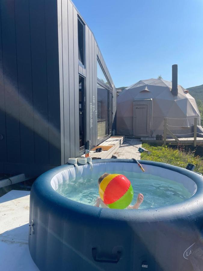 Storjord Farmstay Glamping Tromsø Dış mekan fotoğraf